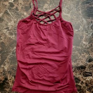 Seamless tank top wine color. It says One size but I would say XS